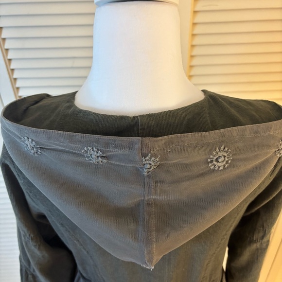 Sacred Threads Olive Green Jacket Small - Picture 4 of 13